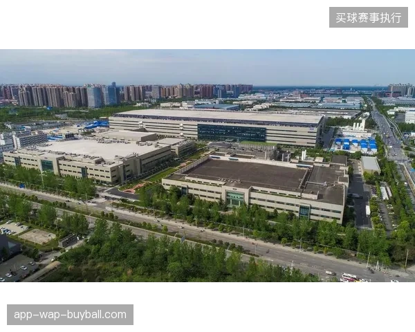 世界杯赛事服务体系正从单点承包模式加速向全周期集群协同演进